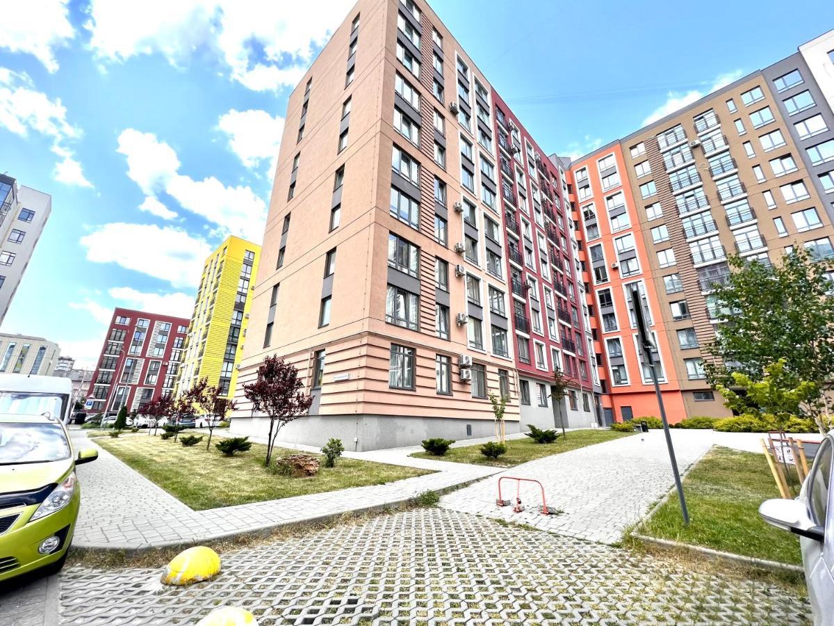 Osapart Hotel In A Complex Semycvit 4 Liov Exterior foto